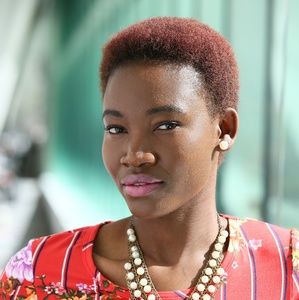 Meet your Posher, Nora